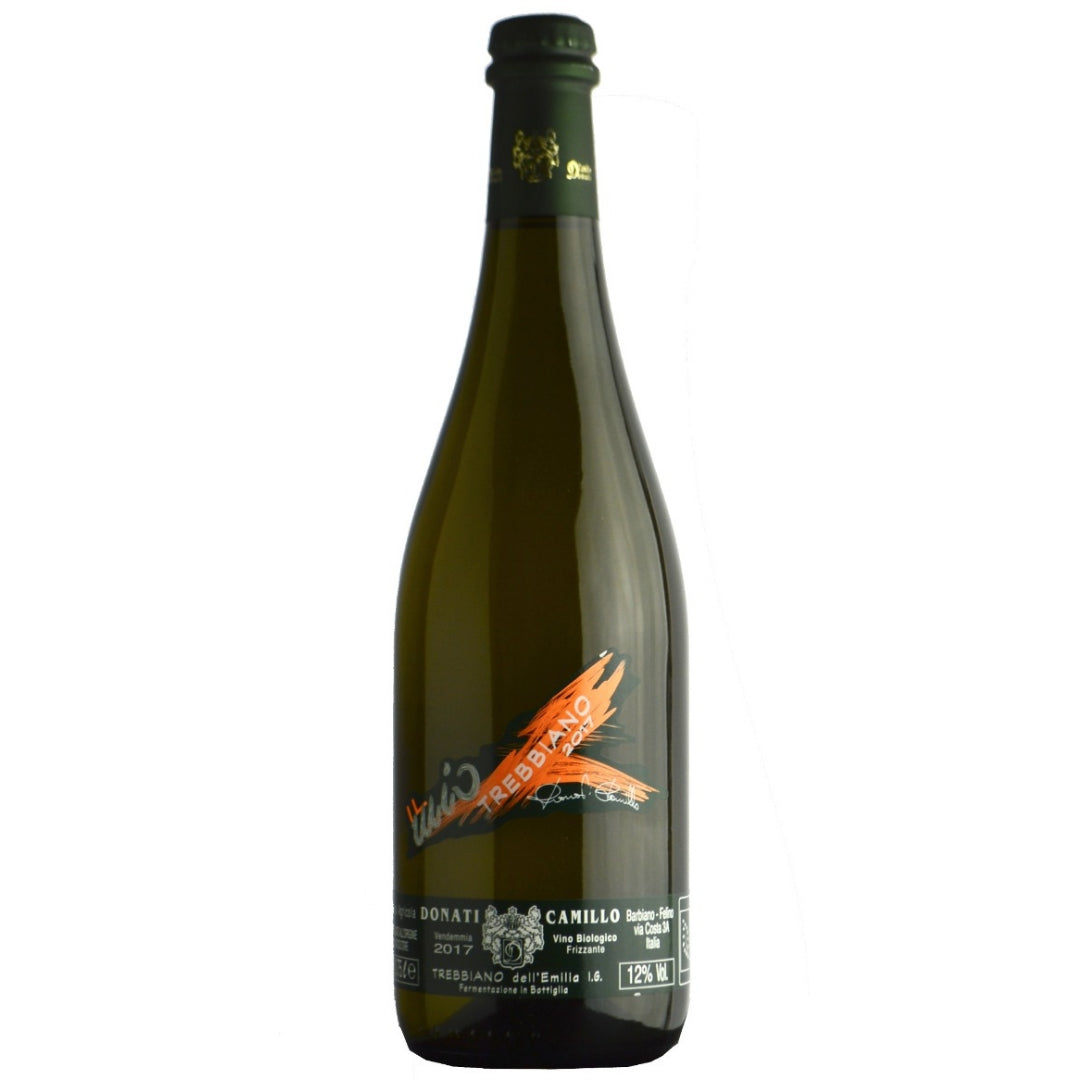 a bottle of Camillo Donati Trebbiano Frizzante 2022 sparkling wine